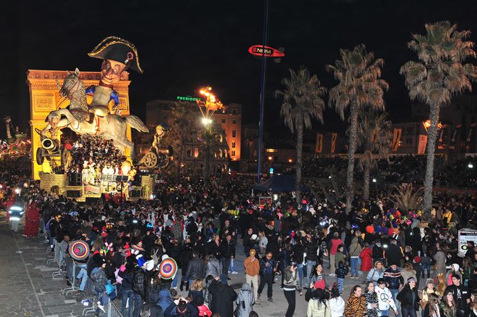 Ingrandisci la foto